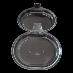 2 Pyrex 600B Grab It Plates Vintage Clear Glass Handled Snack Set Oven Safe USA